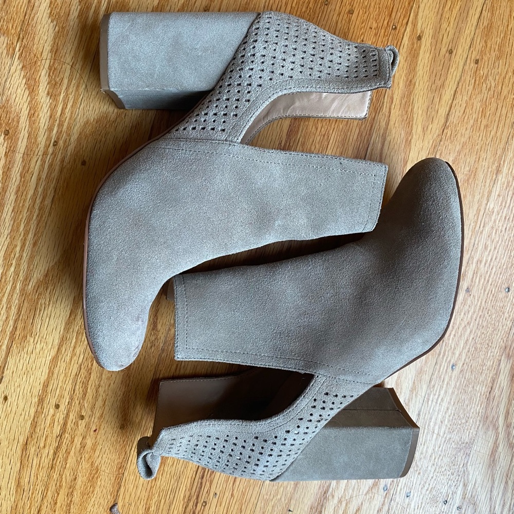Steve Madden Cut Out Booties